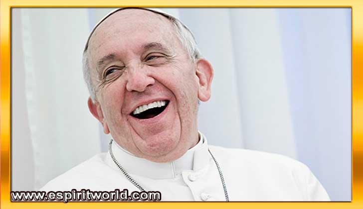 POPE-FRANCIS.jpg