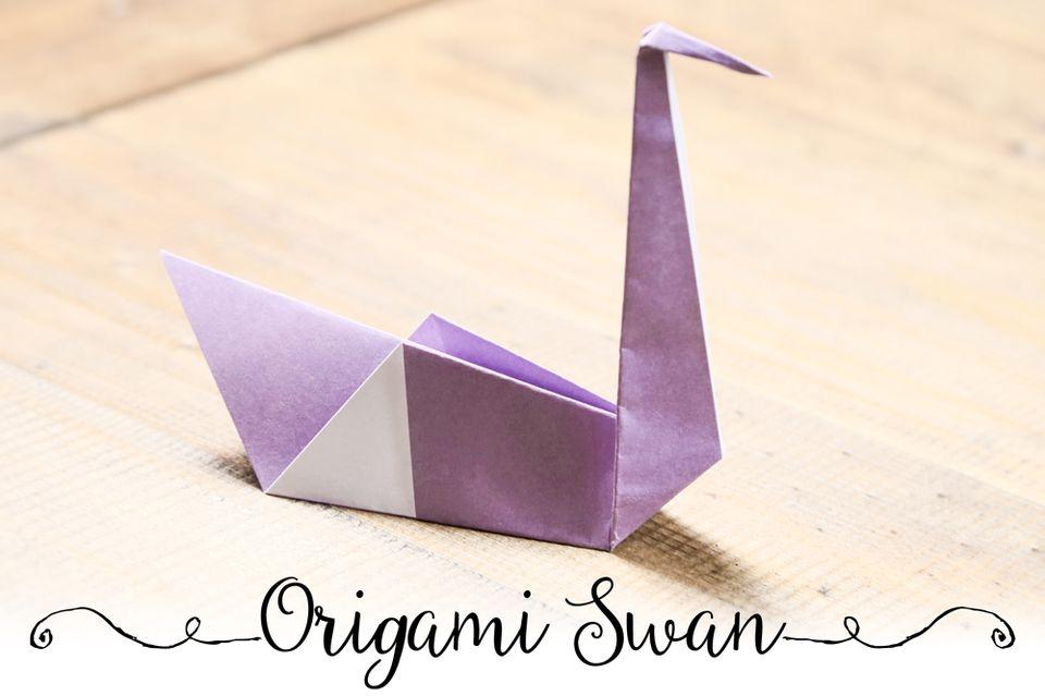 origami-swan-tutorial-00-56a6d6693df78cf772907c32.jpg