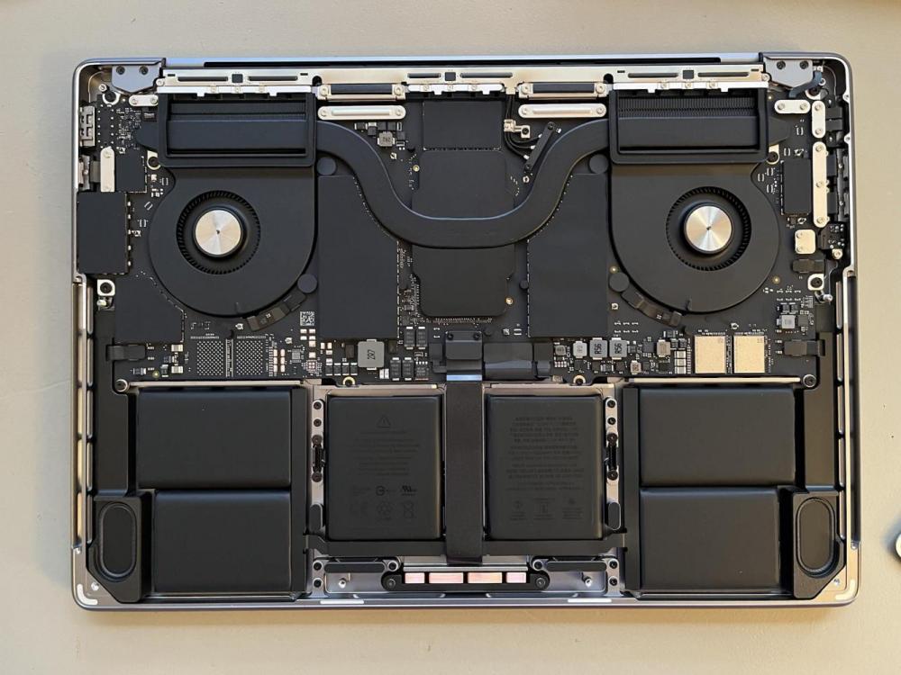 macbook-pro-teardown-1.jpg