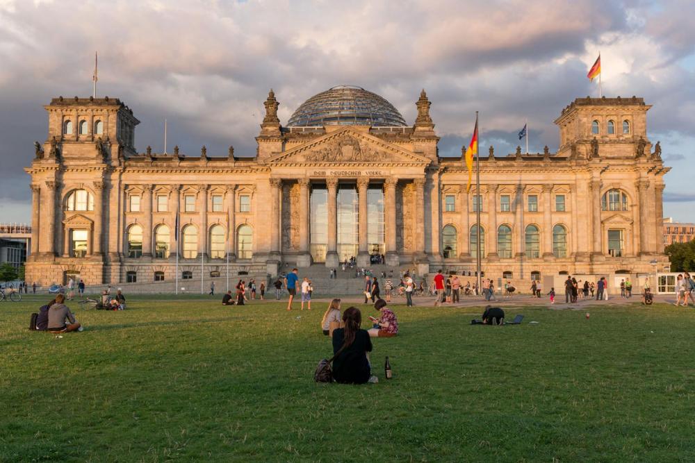 TüD_Politisches_Zentrum-Berlin_Reichstagsgebäude.jpg