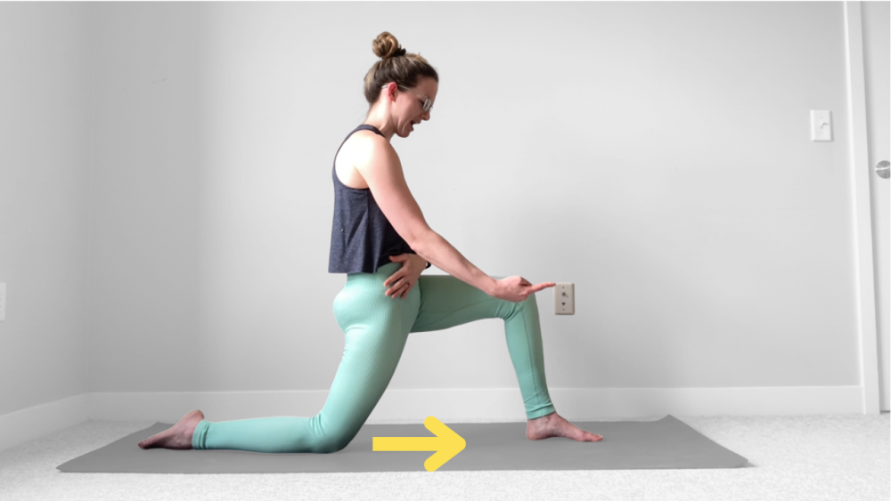 Active+Kneeling+Lunge+-+Hip+Flexors-1859217520.png