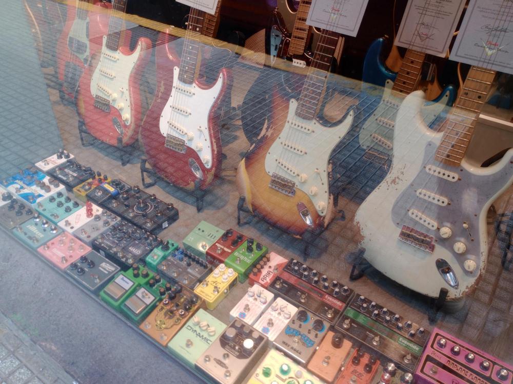 guitarras.jpg
