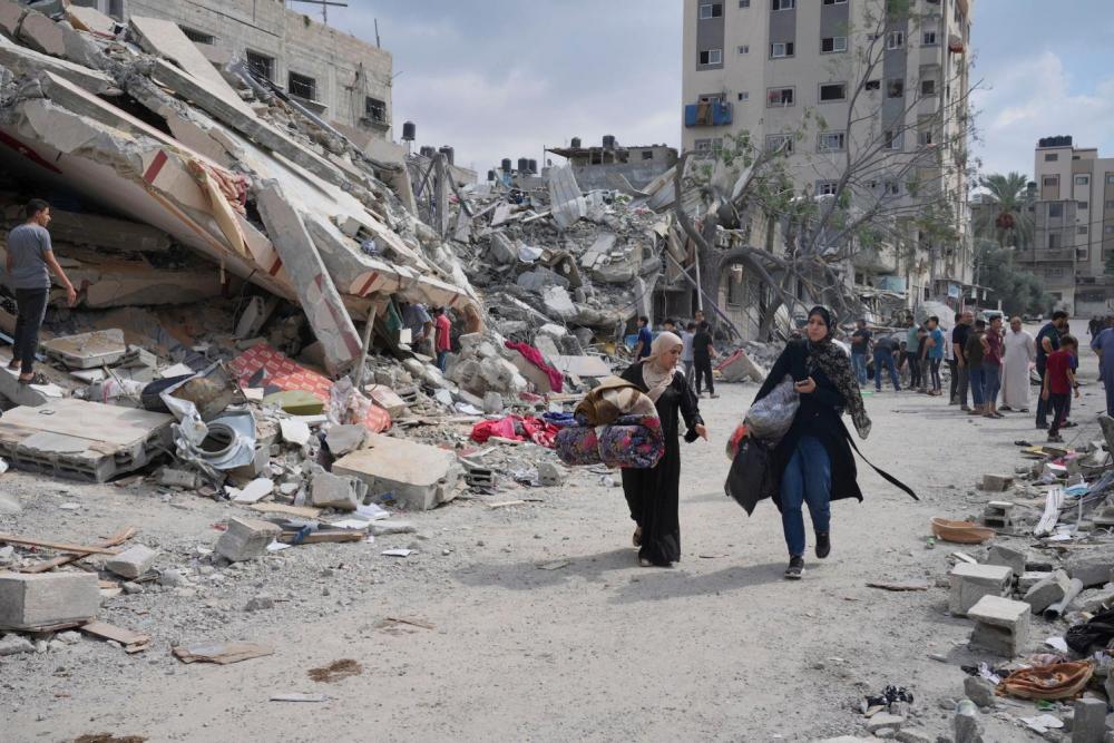 202311mena_palestine_gaza_israeli_airstrikes_nuseirat_camp.jpg