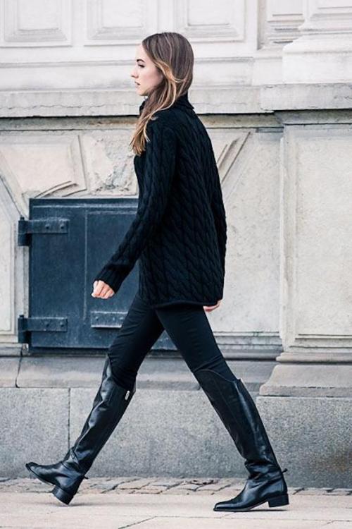 look-cuissardes-cuir-noir-plates-petit-talon.jpg